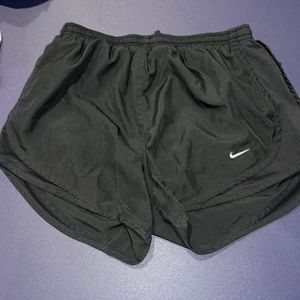 Nike shorts, worn a couple of times, in very good condition, doesn’t fit me